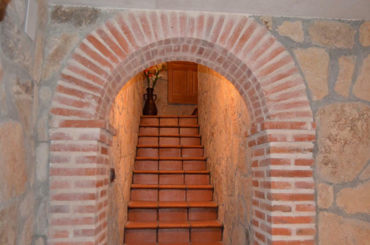 Casa Rural La Gabina Munogalindo Exterior photo